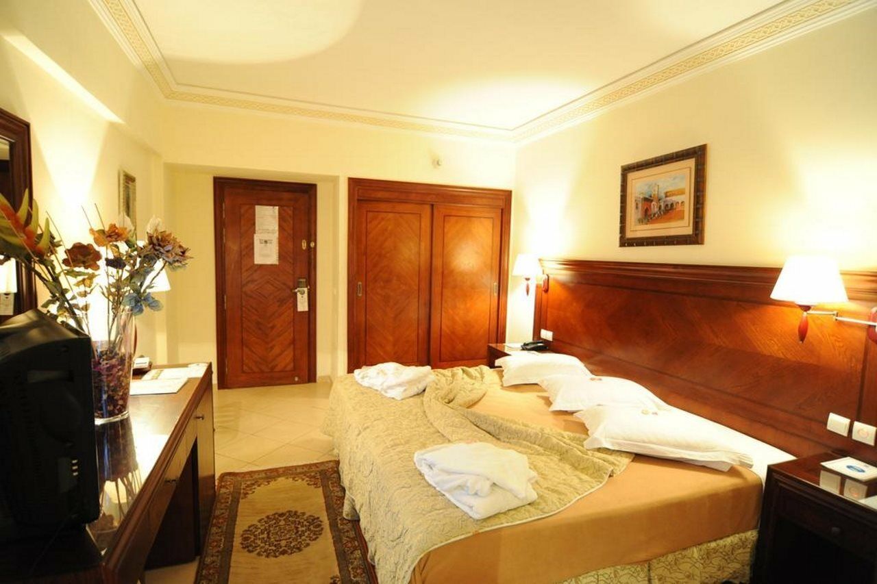 Hotel Mogador Express Gueliz Marrakesch Exterior foto